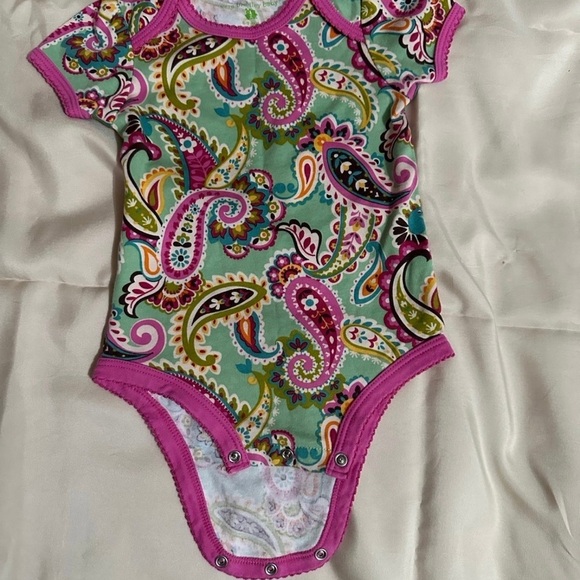Vera Bradley onesie - Picture 1 of 4